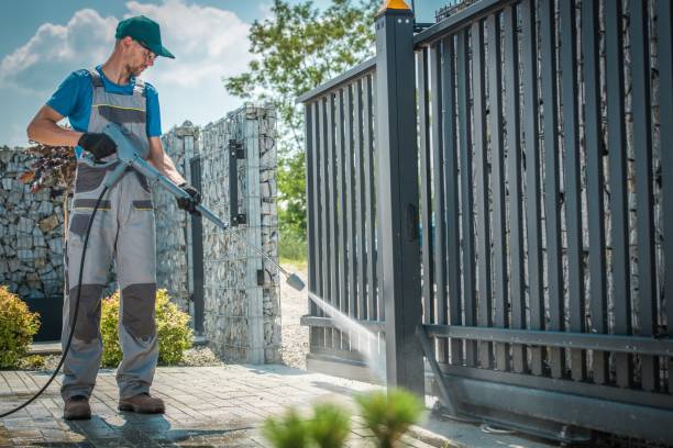Animal Enclosure Cleaning in Akron, CO